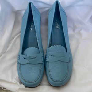 Franco Sarto kitten heels, never worn